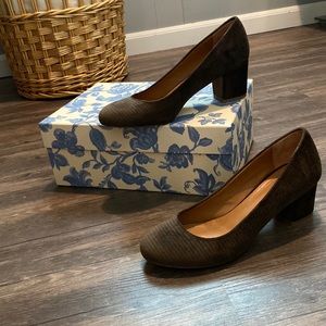 Sezane Corduroy Heels